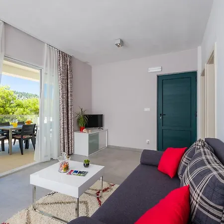 Lanterna * Rogoznica (Sibenik-Knin)