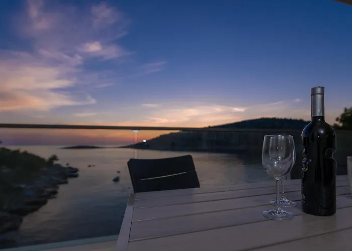 Lanterna * Rogoznica (Sibenik-Knin)