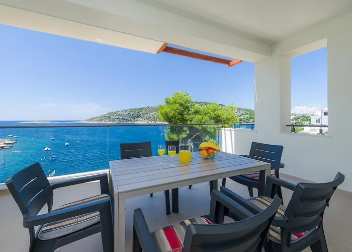 Daire Lanterna Rogoznica (Sibenik-Knin)