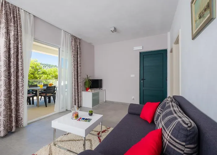 Lanterna * Rogoznica (Sibenik-Knin)